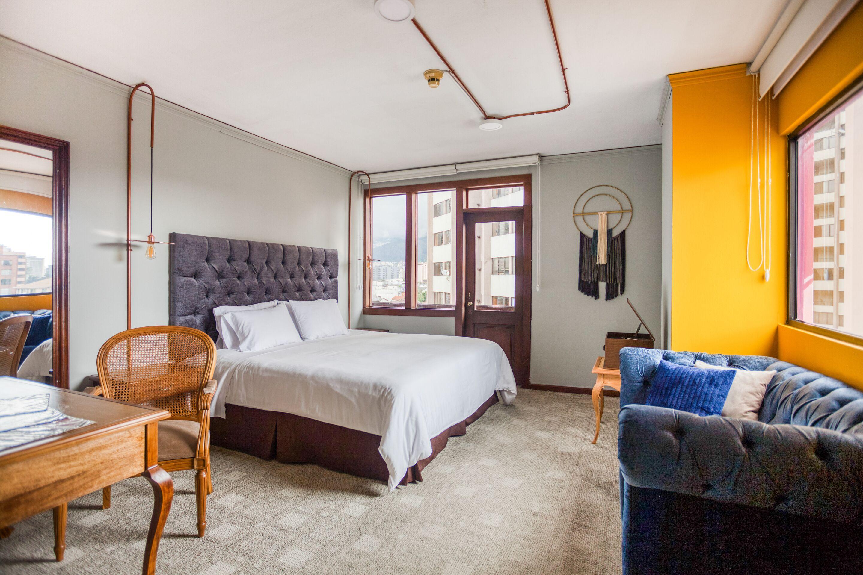 Socialtel Quito Hotel ภายนอก รูปภาพ