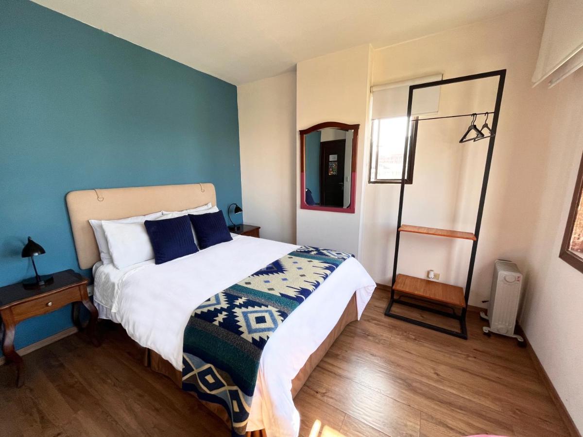 Socialtel Quito Hotel ภายนอก รูปภาพ